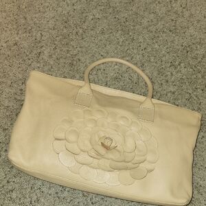 Cream Floral Applique Leather Tote - Chic Everyday Carry
